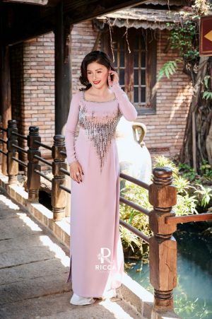 ao dai thiet ke ba sui rm10 1
