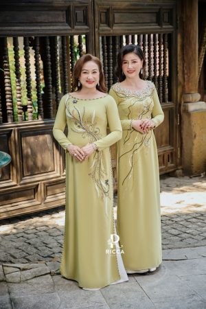 ao dai thiet ke ba sui rm12 3