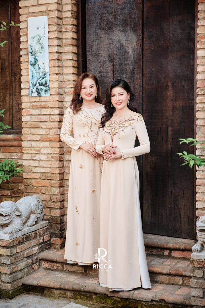 Chuyên cho thuê, may mua áo dài cô dâu, chú rể, áo dài mẹ sui ao dai thiet ke ba sui rm14 3