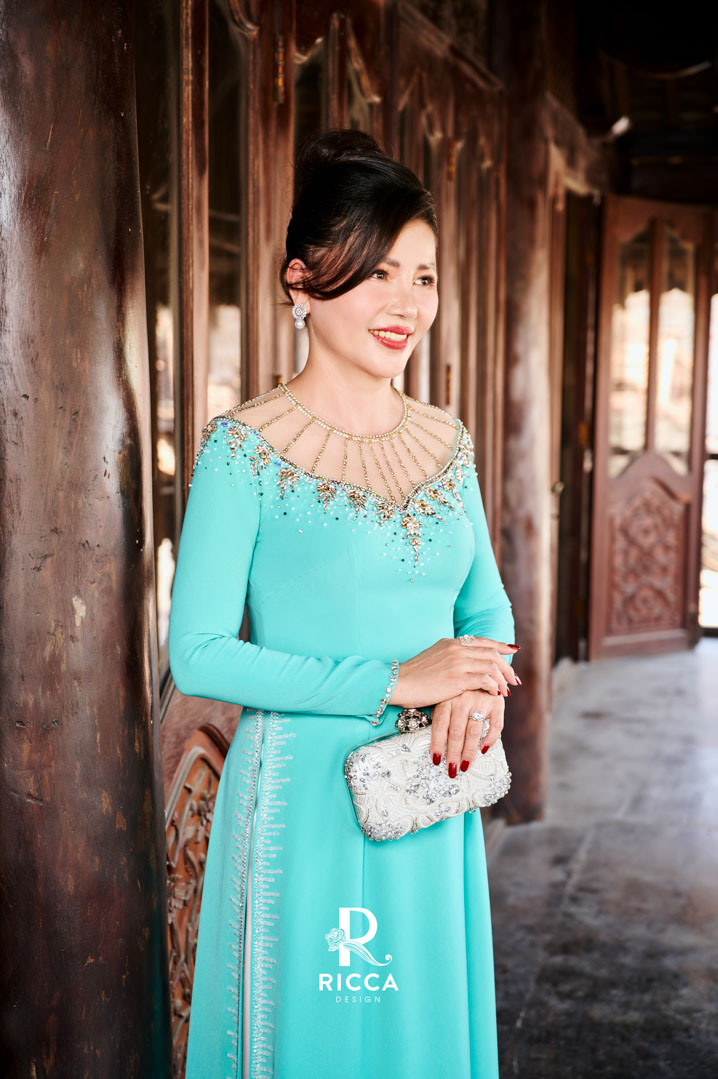 Chuyên cho thuê, may mua áo dài cô dâu, chú rể, áo dài mẹ sui ao dai thiet ke ba sui rm15 4