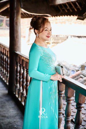 ao dai thiet ke ba sui rm16 3