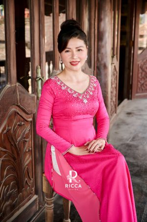Áo dài Bà Sui RM17 2 ao dai thiet ke ba sui rm17 2
