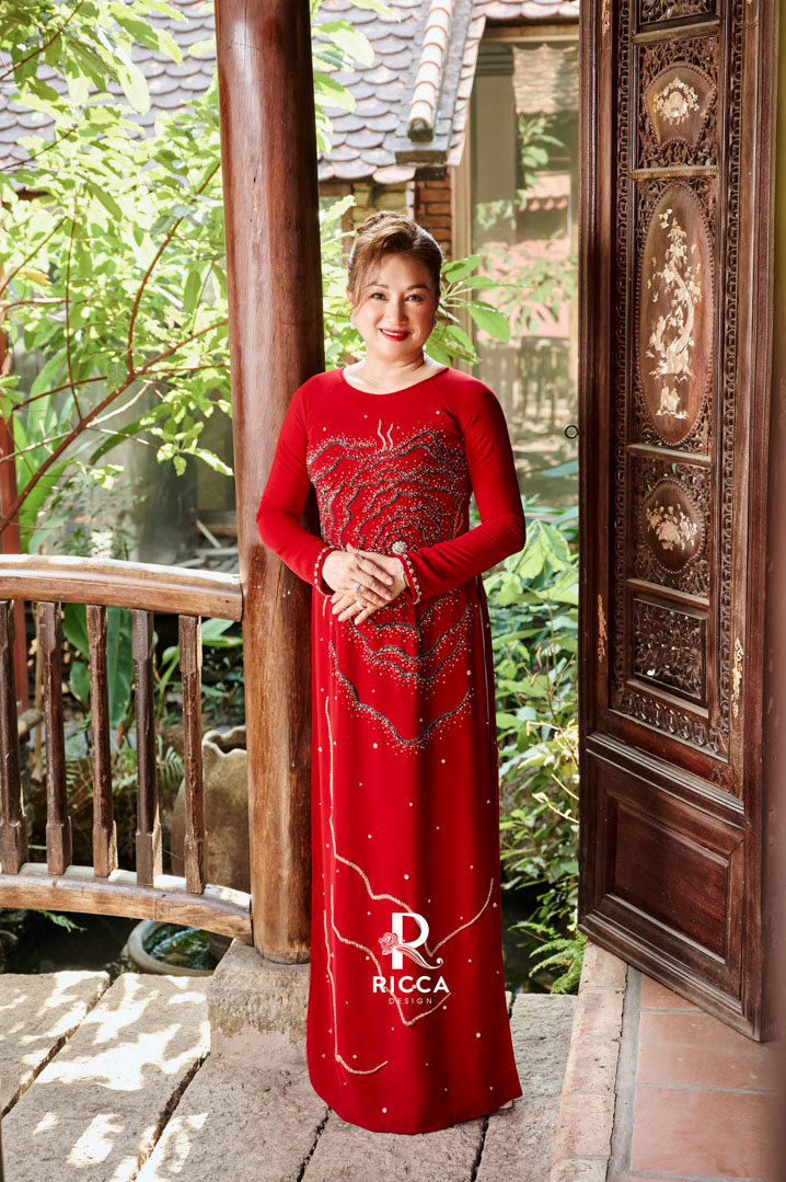 Chuyên cho thuê, may mua áo dài cô dâu, chú rể, áo dài mẹ sui ao dai thiet ke ba sui rm18