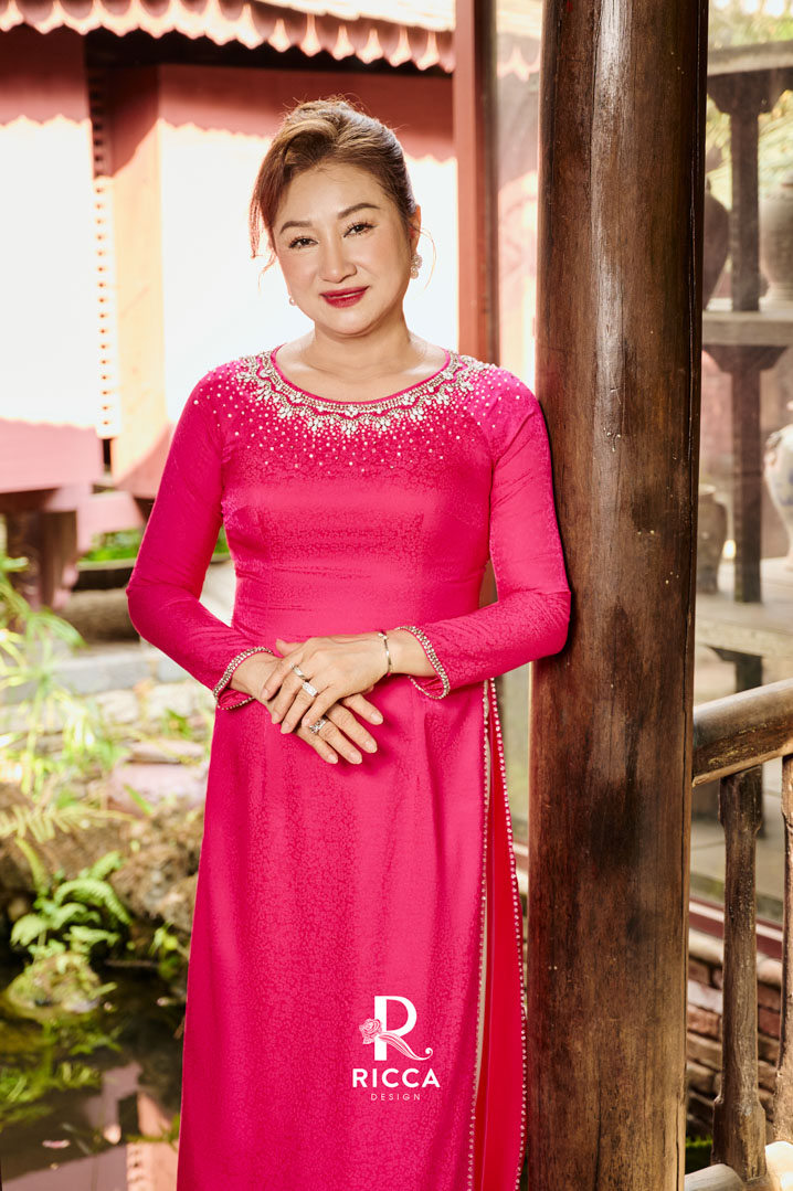 Chuyên cho thuê, may mua áo dài cô dâu, chú rể, áo dài mẹ sui ao dai thiet ke ba sui rm19 1