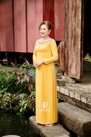 ao dai thiet ke ba sui rm21 2