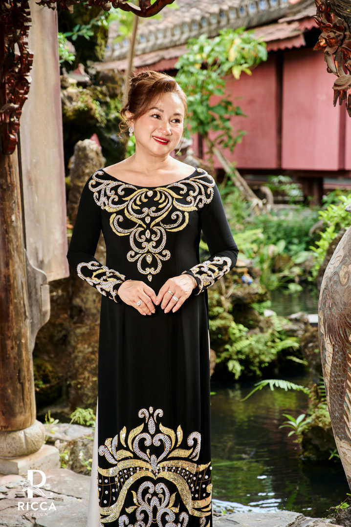 Chuyên cho thuê, may mua áo dài cô dâu, chú rể, áo dài mẹ sui ao dai thiet ke ba sui rm23 2