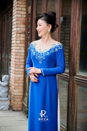 ao dai thiet ke ba sui rm30 3