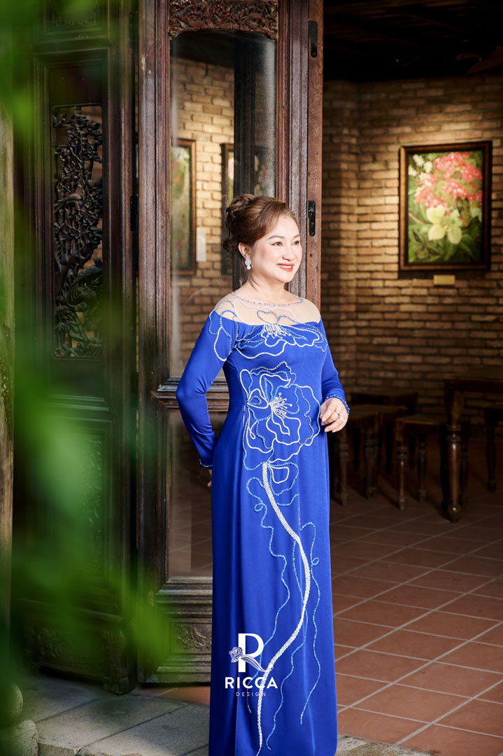 Chuyên cho thuê, may mua áo dài cô dâu, chú rể, áo dài mẹ sui ao dai thiet ke ba sui rm33 2