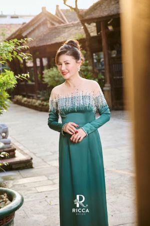 ao dai thiet ke ba sui rm36 4