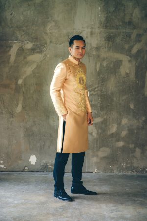 Áo dài nam R007 2 2018 08 18 17 23 IMG 3083