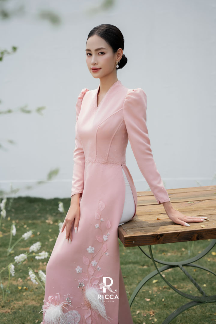 Chuyên cho thuê, may mua áo dài cô dâu, chú rể, áo dài mẹ sui ao dai cach tan co dau rcd022 3