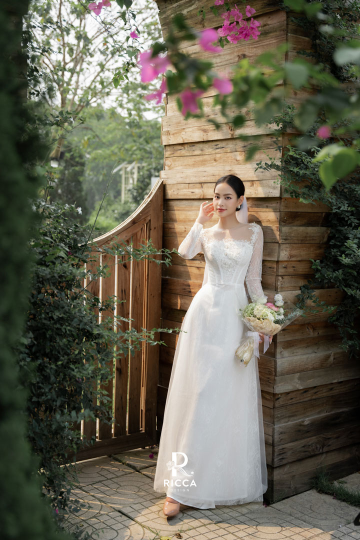 Chuyên cho thuê, may mua áo dài cô dâu, chú rể, áo dài mẹ sui ao dai cach tan co dau rcd026 4