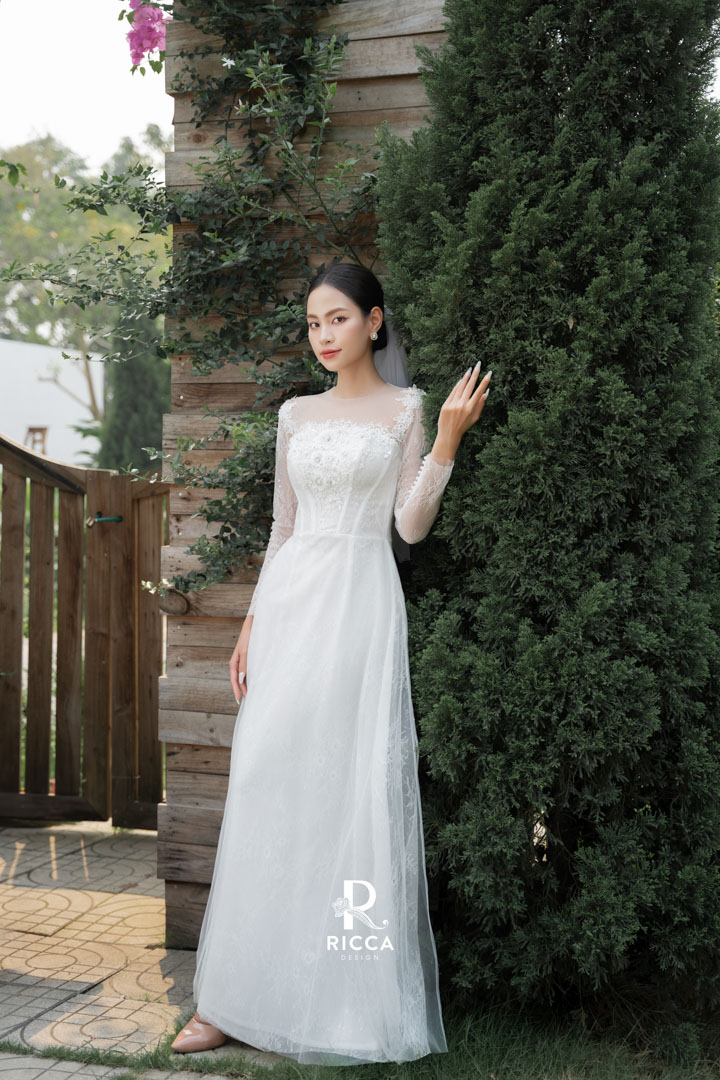 Chuyên cho thuê, may mua áo dài cô dâu, chú rể, áo dài mẹ sui ao dai cach tan co dau rcd026