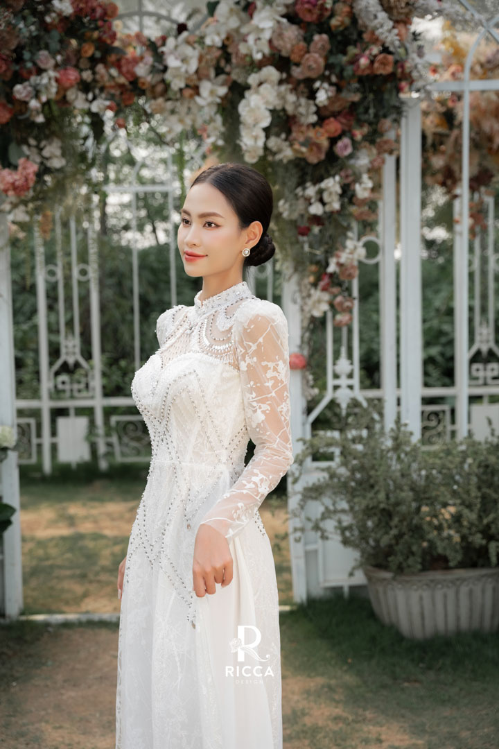 Chuyên cho thuê, may mua áo dài cô dâu, chú rể, áo dài mẹ sui ao dai cach tan co dau rcd029 3