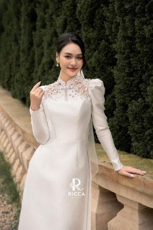 ao dai trang cach tan co dau rcd010 4