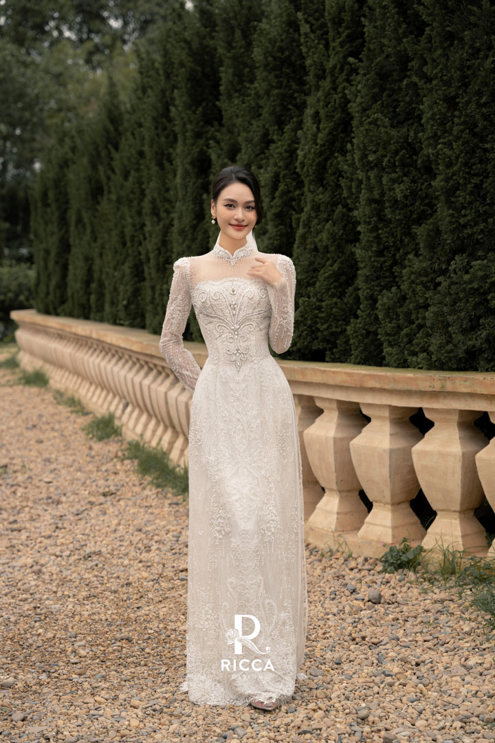Chuyên cho thuê, may mua áo dài cô dâu, chú rể, áo dài mẹ sui ao dai trang cach tan co dau rcd09